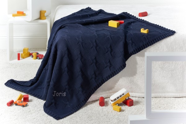 Kuscheldecke Stars mit Namen eingestickt